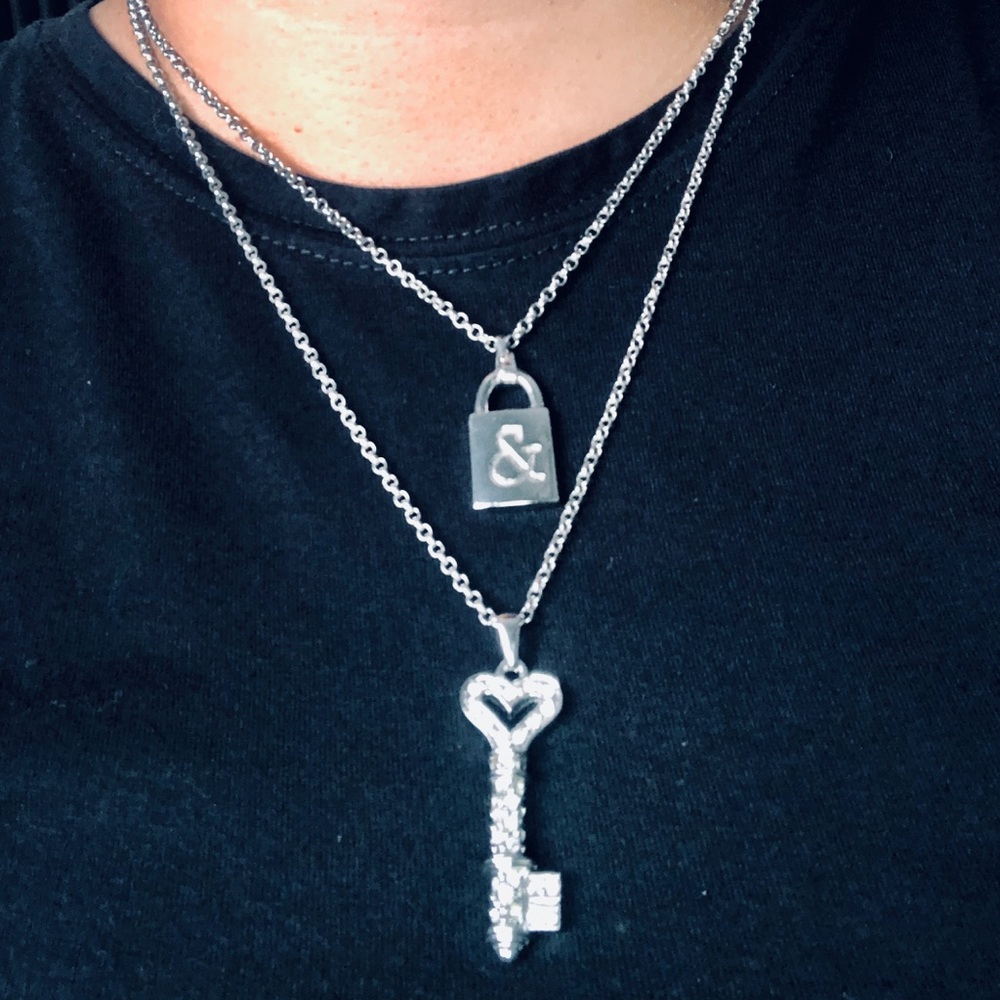 P&D necklace